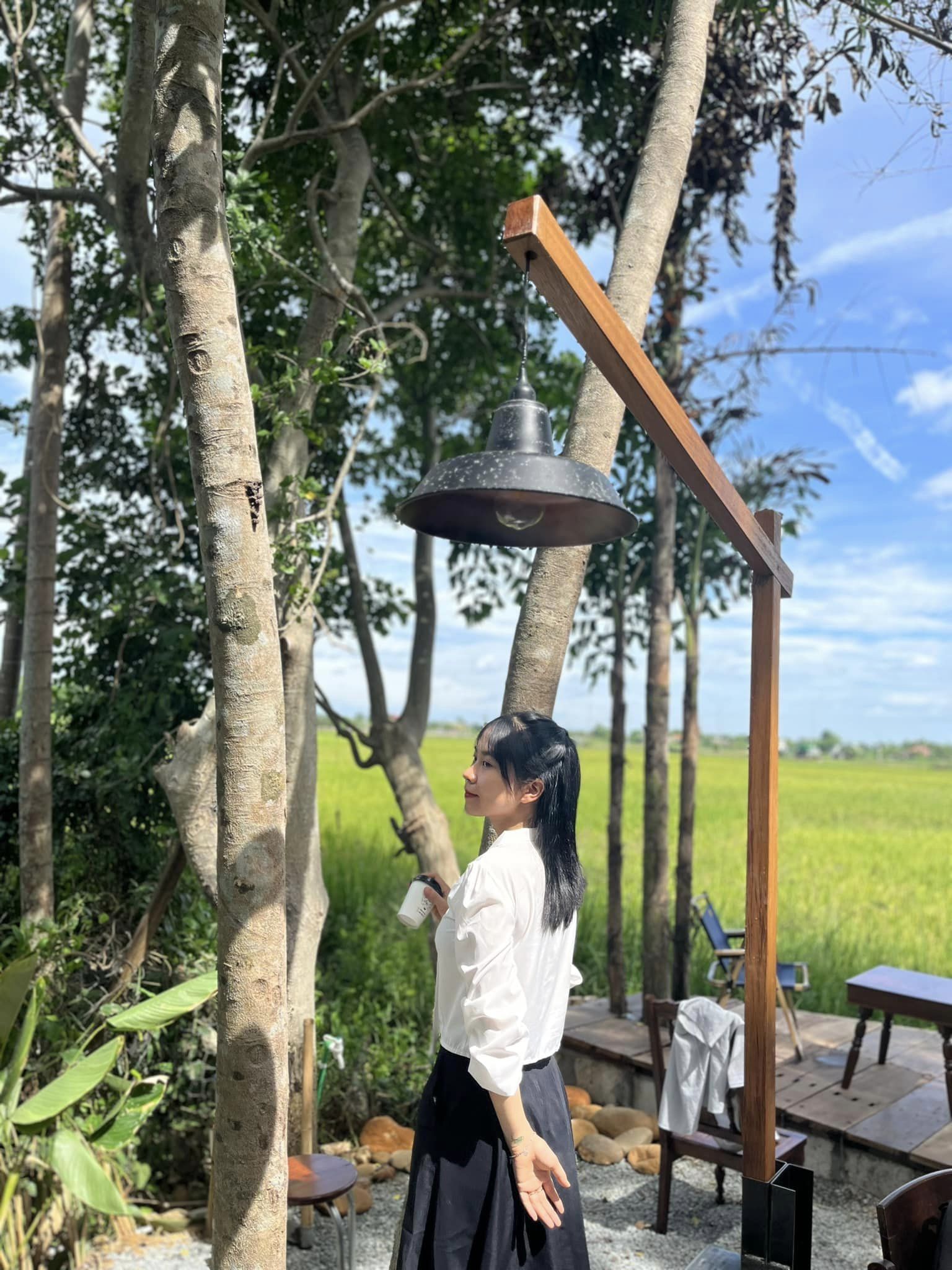 Tiệm cafe tụi mình huế, review quán cafe có tâm ở huế, quán cafe mới khai trương ở huế, quán cafe ở huế có không gian thoáng, review quán cafe huế, check in quán cafe huế đẹp, top quán cafe mới mở ở Huế Tiệm cafe tụi mình huế, review quán cafe có tâm ở huế, quán cafe mới khai trương ở huế, quán cafe ở huế có không gian thoáng, review quán cafe huế, check in quán cafe huế đẹp, top quán cafe mới mở ở Huế