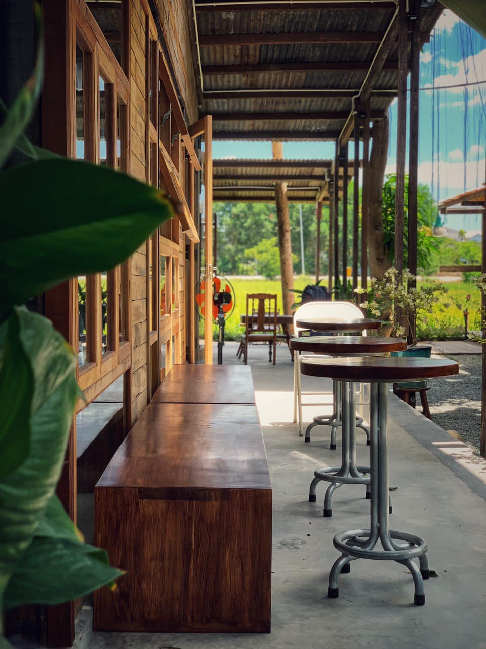 Tiệm cafe tụi mình huế, review quán cafe có tâm ở huế, quán cafe mới khai trương ở huế, quán cafe ở huế có không gian thoáng, review quán cafe huế, check in quán cafe huế đẹp, top quán cafe mới mở ở Huế Tiệm cafe tụi mình huế, review quán cafe có tâm ở huế, quán cafe mới khai trương ở huế, quán cafe ở huế có không gian thoáng, review quán cafe huế, check in quán cafe huế đẹp, top quán cafe mới mở ở Huế