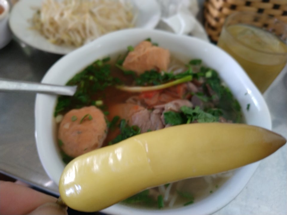 Bún bò Huế, Cách nấu bún bò Huế, Bún bò Huế ngon, Quán bún bò Huế, Đặc sản bún bò Huế, Bún bò Huế công thức, Bún bò Huế chính gốc, Bún bò Huế nguyên liệu, Bún bò Huế Huế , Bún bò Huế hương vị, địa chỉ quán bún bò Huế ngon