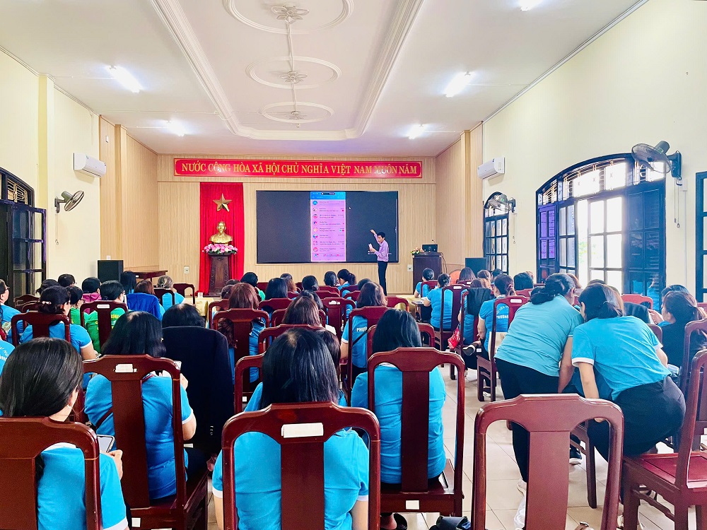 Ứng dụng AI trong truyền thông Hội, Chuyển đổi số Hội LHPN, Đoàn thể, Tập huấn CNTT Hội LHPN, Hội LHPN quận Thuận Hóa, HueCIT đào tạo CNTT Ứng dụng AI trong truyền thông Hội, Chuyển đổi số Hội LHPN, Đoàn thể, Tập huấn CNTT Hội LHPN, Hội LHPN quận Thuận Hóa, HueCIT đào tạo CNTT