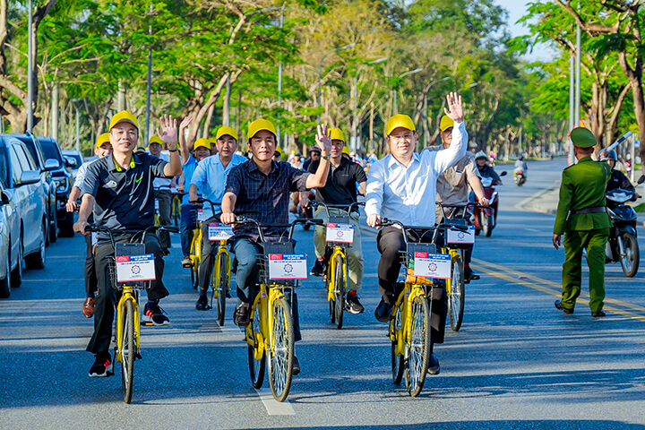 Năm Du lịch Quốc gia, Thừa Thiên Huế, đăng cao, sự kiện, thúc đẩy phát triển kinh tế xã hội, ngành du lịch