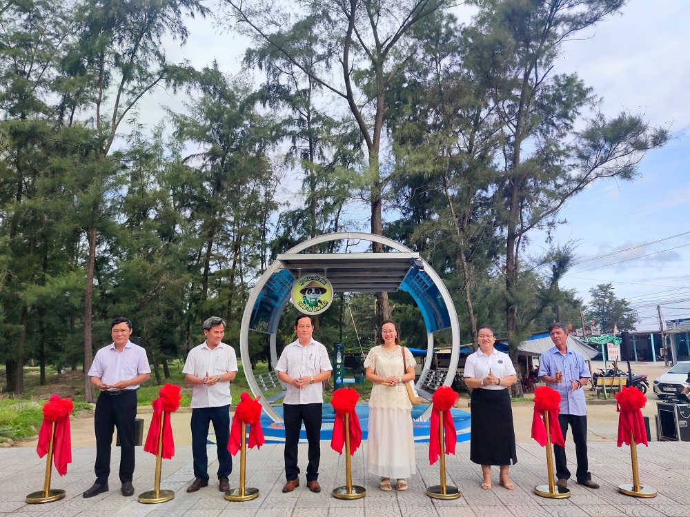 Huế giảm nhựa, Đô thị giảm nhựa ở miền Trung Việt Nam, Trạm cấp nước miễn phí Huế, Nhà chờ bãi biển Huế, Máy cấp nước uống miễn phí, ra mắt, bãi biển Phú Thuận, bãi biển Phú Diên, bãi biển Vinh Thanh Huế giảm nhựa, Đô thị giảm nhựa ở miền Trung Việt Nam, Trạm cấp nước miễn phí Huế, Nhà chờ bãi biển Huế, Máy cấp nước uống miễn phí, ra mắt, bãi biển Phú Thuận, bãi biển Phú Diên, bãi biển Vinh Thanh