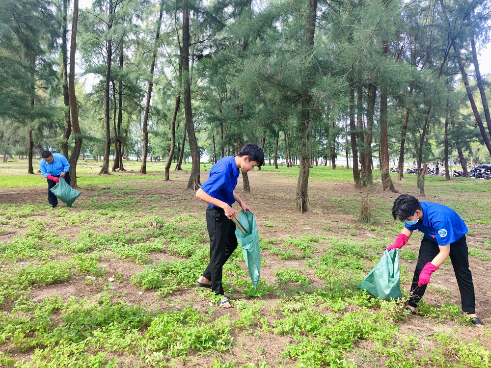 Huế giảm nhựa, Đô thị giảm nhựa ở miền Trung Việt Nam, Trạm cấp nước miễn phí Huế, Nhà chờ bãi biển Huế, Máy cấp nước uống miễn phí, ra mắt, bãi biển Phú Thuận, bãi biển Phú Diên, bãi biển Vinh Thanh Huế giảm nhựa, Đô thị giảm nhựa ở miền Trung Việt Nam, Trạm cấp nước miễn phí Huế, Nhà chờ bãi biển Huế, Máy cấp nước uống miễn phí, ra mắt, bãi biển Phú Thuận, bãi biển Phú Diên, bãi biển Vinh Thanh