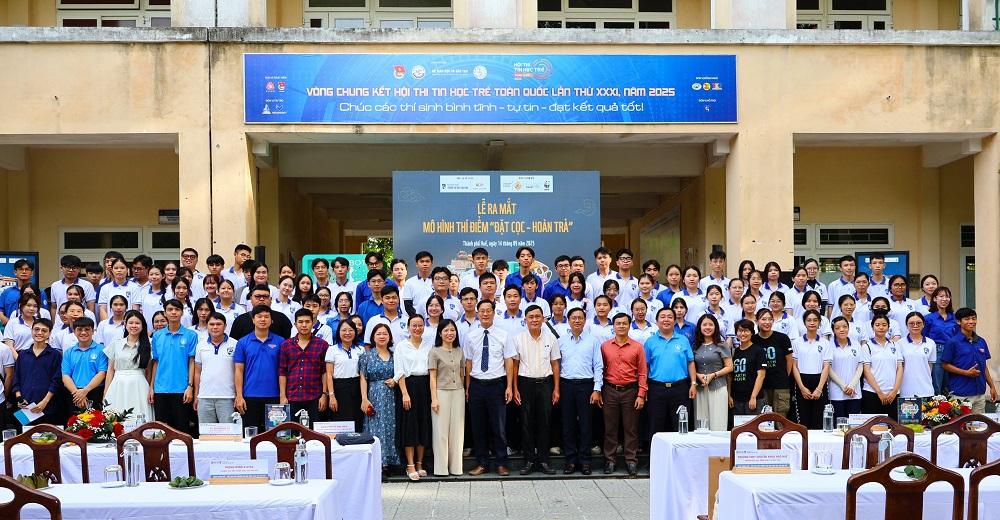 Dự án Huế - Đô thị giảm nhựa, Mô hình Đặt cọc - Hoàn trả, Giảm thiểu rác thải nhựa Huế, Chủ nhật Xanh Huế, Huế đô thị xanh Dự án Huế - Đô thị giảm nhựa, Mô hình Đặt cọc - Hoàn trả, Giảm thiểu rác thải nhựa Huế, Chủ nhật Xanh Huế, Huế đô thị xanh