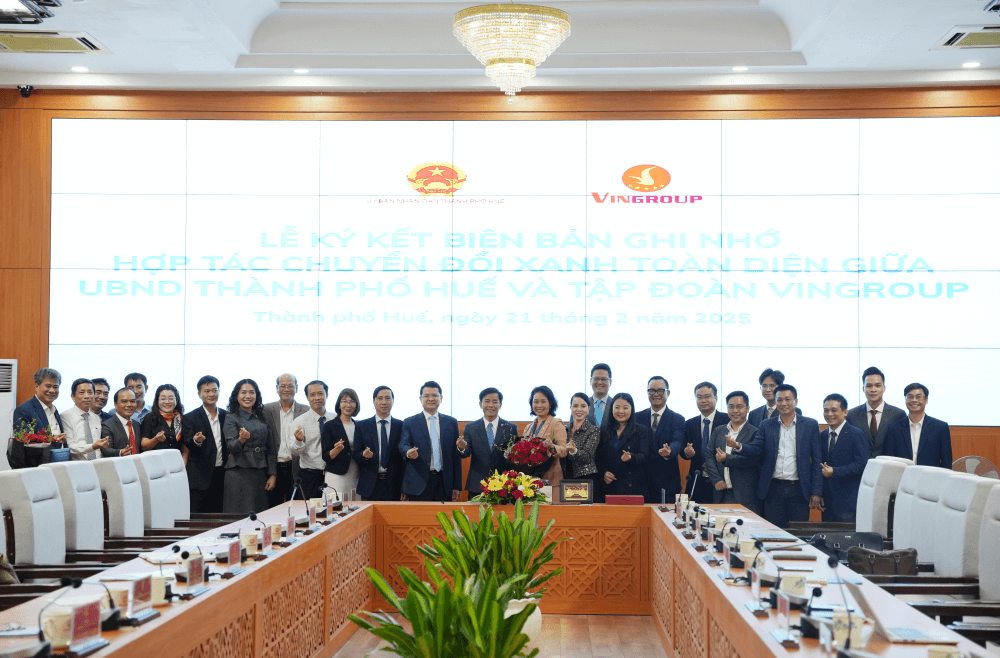 UBND thành phố Huế và Tập đoàn Vingroup ký kết hợp tác toàn diện về chuyển đổi xanh, phát triển bền vững UBND thành phố Huế và Tập đoàn Vingroup ký kết hợp tác toàn diện về chuyển đổi xanh, phát triển bền vững