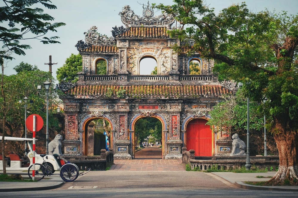 vẻ đẹp Huế, Huế cổ kính, Huế mộng mơ, du lịch Huế, tham quan Huế, những địa điểm chup hình Huế đẹp, lăng tẩm Huế, Kinh thành Huế vẻ đẹp Huế, Huế cổ kính, Huế mộng mơ, du lịch Huế, tham quan Huế, những địa điểm chup hình Huế đẹp, lăng tẩm Huế, Kinh thành Huế