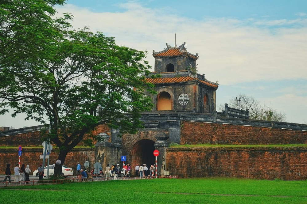 Đến Huế, chỉ cần đưa máy ảnh lên, sẽ có những tấm ảnh đẹp Đến Huế, chỉ cần đưa máy ảnh lên, sẽ có những tấm ảnh đẹp