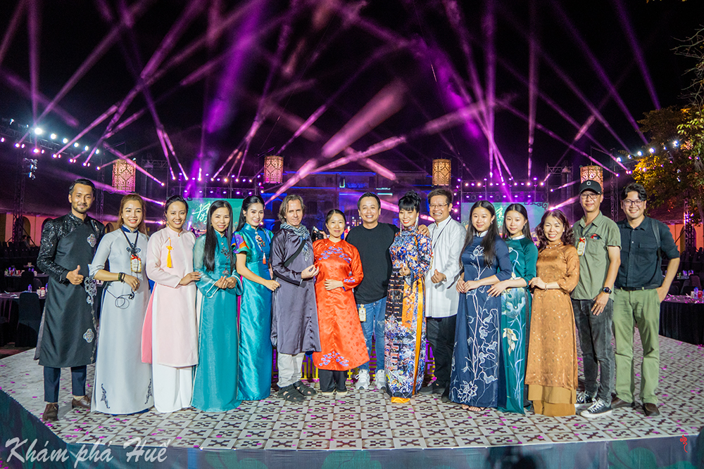 engaging with Vietnam, Hue, An Dinh Palace