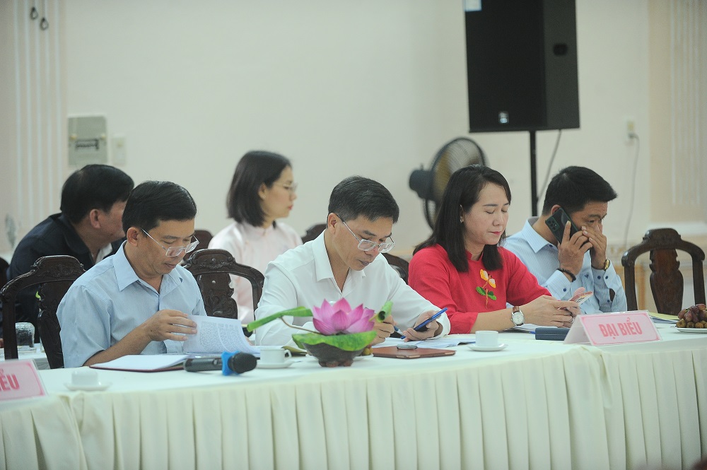 Hội thảo, Gìn giữ và phát huy giá trị truyền thống gia đình Huế trong đời sống đương đại, Sở Văn hóa và Thể thao Thừa Thiên Huế, giá trị truyền thống gia đình Huế, văn hóa Huế, thời kỳ mới Hội thảo, Gìn giữ và phát huy giá trị truyền thống gia đình Huế trong đời sống đương đại, Sở Văn hóa và Thể thao Thừa Thiên Huế, giá trị truyền thống gia đình Huế, văn hóa Huế, thời kỳ mới