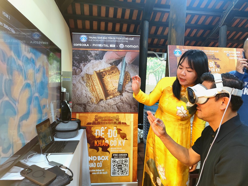 Dự án Đế Đô Khảo Cổ Ký, công nghệ đinh danh số, xác thực, nomion, trải nghiệm làm nhà khảo cổ, túi mù, di sản Huế, tiên phong, Phygital Labs, xu hướng "hộp mù", khai thác bản quyền di sản, đặc thù, Trung tâm Bảo tồn Di tích Cố đô Huế Dự án Đế Đô Khảo Cổ Ký, công nghệ đinh danh số, xác thực, nomion, trải nghiệm làm nhà khảo cổ, túi mù, di sản Huế, tiên phong, Phygital Labs, xu hướng "hộp mù", khai thác bản quyền di sản, đặc thù, Trung tâm Bảo tồn Di tích Cố đô Huế