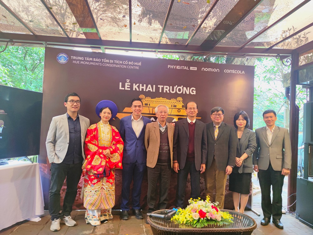 Dự án Đế Đô Khảo Cổ Ký, công nghệ đinh danh số, xác thực, nomion, trải nghiệm làm nhà khảo cổ, túi mù, di sản Huế, tiên phong, Phygital Labs, xu hướng "hộp mù", khai thác bản quyền di sản, đặc thù, Trung tâm Bảo tồn Di tích Cố đô Huế Dự án Đế Đô Khảo Cổ Ký, công nghệ đinh danh số, xác thực, nomion, trải nghiệm làm nhà khảo cổ, túi mù, di sản Huế, tiên phong, Phygital Labs, xu hướng "hộp mù", khai thác bản quyền di sản, đặc thù, Trung tâm Bảo tồn Di tích Cố đô Huế
