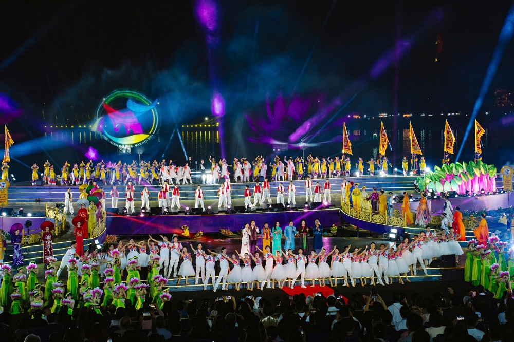 khai mạc, Năm Du lịch Quốc gia - Huế 2025, Lời tự tình dòng sông, Huế - Kinh đô xưa, vận hội mới, Festival Huế 2025 khai mạc, Năm Du lịch Quốc gia - Huế 2025, Lời tự tình dòng sông, Huế - Kinh đô xưa, vận hội mới, Festival Huế 2025