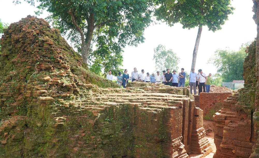 thống nhất, khai quật, di tích Chăm, Tháp đôi Liễu Cốc, di tích tháp đôi Liễu Cốc, Di tích, kiến trúc nghệ thuật, cấp quốc gia, Thành phố Huế