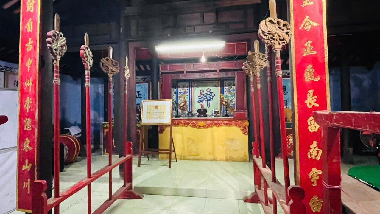 đình Bao Vinh, đình làng Bao Vinh Huế, thiết chế văn hóa làng xã, phố cổ Bao Vinh, phố cổ Huế, kiến trúc đình làng Huế đình Bao Vinh, đình làng Bao Vinh Huế, thiết chế văn hóa làng xã, phố cổ Bao Vinh, phố cổ Huế, kiến trúc đình làng Huế