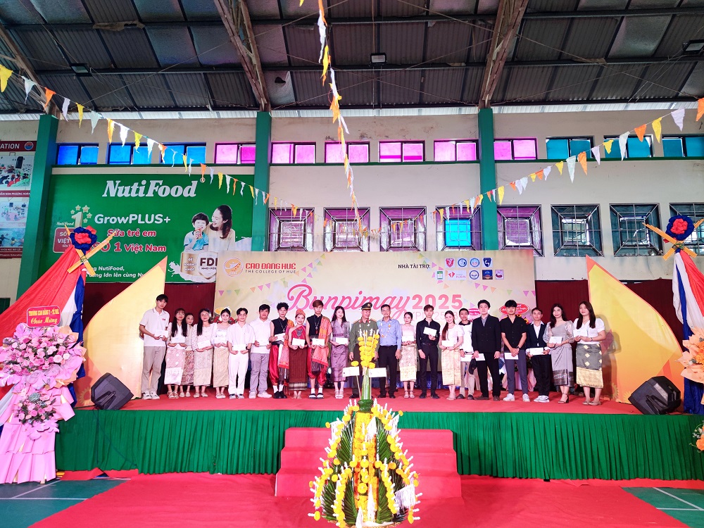 Trường Cao đẳng Huế đón Tết Bunpimay, Sinh viên Lào đón năm mới tại Huế, Văn hóa Lào tại Trường Cao đẳng Huế, Bunpimay Huế 2025 có gì đặc biệt, Lễ hội văn hóa Việt – Lào tại Huế, Giao lưu văn nghệ sinh viên Lào Việt tại Huế, Tết cổ truyền Lào Bunpima Trường Cao đẳng Huế đón Tết Bunpimay, Sinh viên Lào đón năm mới tại Huế, Văn hóa Lào tại Trường Cao đẳng Huế, Bunpimay Huế 2025 có gì đặc biệt, Lễ hội văn hóa Việt – Lào tại Huế, Giao lưu văn nghệ sinh viên Lào Việt tại Huế, Tết cổ truyền Lào Bunpima