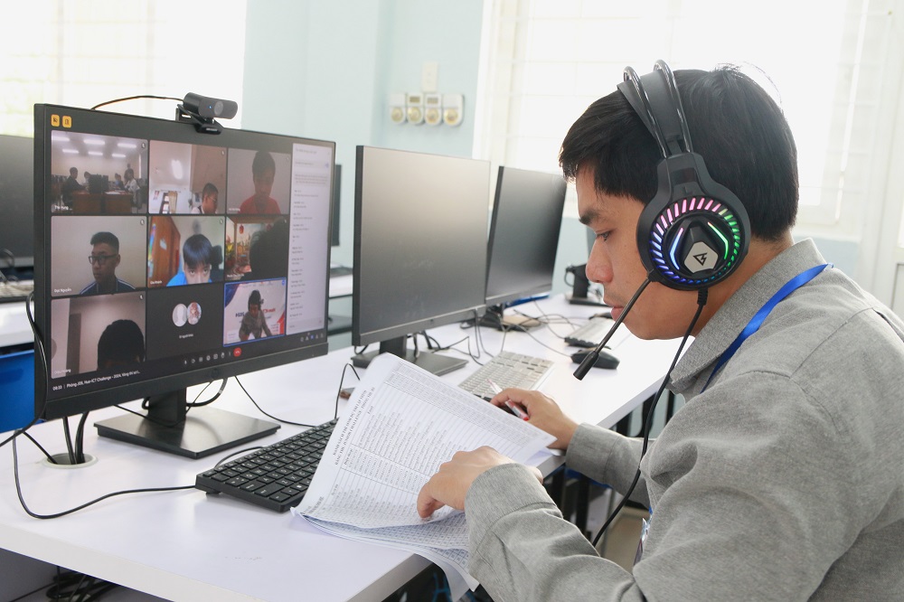 Cuộc thi, Hue ICT Challenge 2025, cuộc thi lập trình, dành cho học sinh trung học, sân chơi trí tuệ, cấp quốc gia, Hội Tin Học Việt Nam, Hội CNTT, Trường Đại học Khoa học, sản phẩm sáng tạo CNTT, phát triển nguồn nhân lực CNTT, UBND Thành phố Huế, bả Cuộc thi, Hue ICT Challenge 2025, cuộc thi lập trình, dành cho học sinh trung học, sân chơi trí tuệ, cấp quốc gia, Hội Tin Học Việt Nam, Hội CNTT, Trường Đại học Khoa học, sản phẩm sáng tạo CNTT, phát triển nguồn nhân lực CNTT, UBND Thành phố Huế, bả