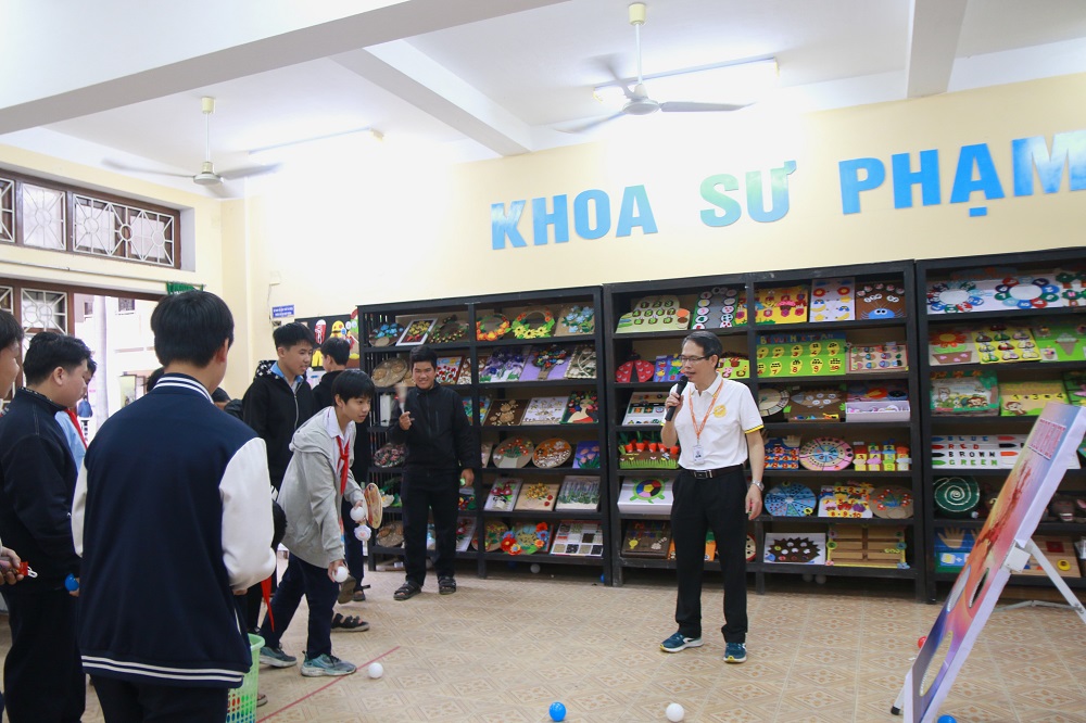 Trải nghiệm 1 ngày làm học sinh trường Cao đẳng Huế, Ngày hội Open Day, Kiến tạo tương lai, Open Day 2025 Trải nghiệm 1 ngày làm học sinh trường Cao đẳng Huế, Ngày hội Open Day, Kiến tạo tương lai, Open Day 2025