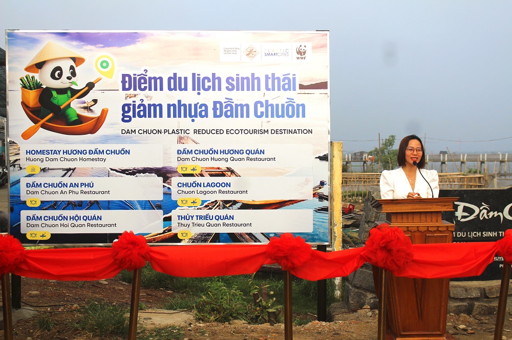 du lịch không rác nhựa, Đầm Chuồn Huế, du lịch sinh thái Huế, giảm rác thải nhựa Huế, dự án Huế - Đô thị giảm nhựa, Dự án TVA, WWF Việt Nam, Hoàng Ngọc Tường Vân, mô hình du lịch xanh, du lịch cộng đồng Đầm Chuồn, giảm thiểu rác thải nhựa, du lịch bền vững Huế, du lịch đầm phá Huế