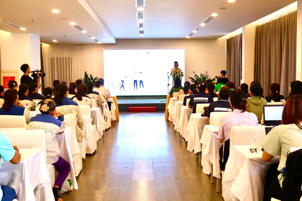 ra mắt,  tổ hợp tác nghề ve chai công nghệ, ve chai công nghệ, thu gom phế liệu thông minh, ứng dụng mGreen, mGreen Collector, Trần Thị Thoa, Giám đốc Dự án mGreen Huế, Huế đô thị giảm nhựa, mô hình sinh kế tuần hoàn, phân loại rác tại nguồn, thành phố xanh quốc gia, thành phố Huế, WWF Việt Nam ra mắt,  tổ hợp tác nghề ve chai công nghệ, ve chai công nghệ, thu gom phế liệu thông minh, ứng dụng mGreen, mGreen Collector, Trần Thị Thoa, Giám đốc Dự án mGreen Huế, Huế đô thị giảm nhựa, mô hình sinh kế tuần hoàn, phân loại rác tại nguồn, thành phố xanh quốc gia, thành phố Huế, WWF Việt Nam