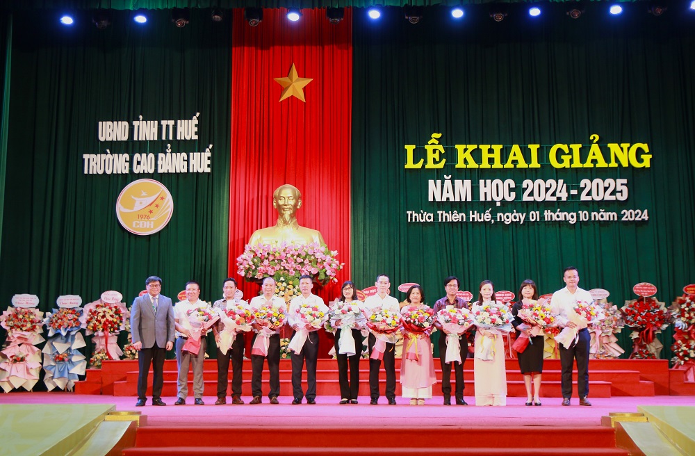 Trường Cao đẳng Huế khai giảng năm học 2024 – 2025 Trường Cao đẳng Huế khai giảng năm học 2024 – 2025