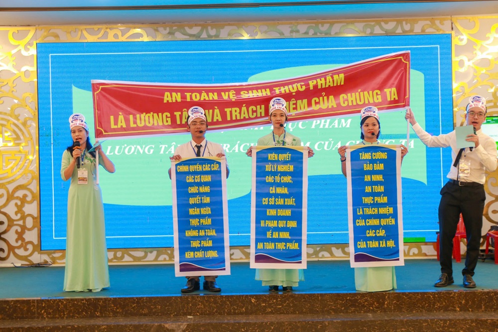 Hội thi Cán bộ quản lý giỏi công tác An toàn vệ sinh thực phẩm tỉnh Thừa Thiên Huế năm 2024 Hội thi Cán bộ quản lý giỏi công tác An toàn vệ sinh thực phẩm tỉnh Thừa Thiên Huế năm 2024