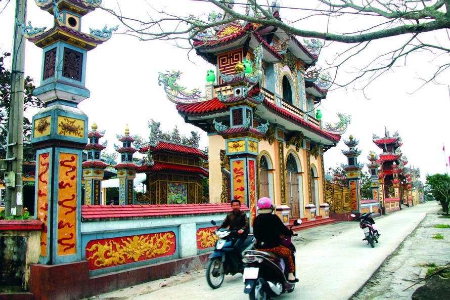Đình làng Kế Môn Huế