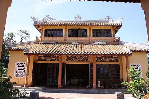 Sổ tay du lịch so tay du lich Sotaydulich Sotay Dulich Khampha Kham Pha Bui Ve voi Hue thuong Thanh Duyen Quoc Te Tuy Van son linh thieng