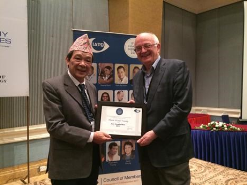 Bác sĩ Phạm Minh Trường- Người “Anh hùng chống mù lòa” đầu tiên của Việt Nam