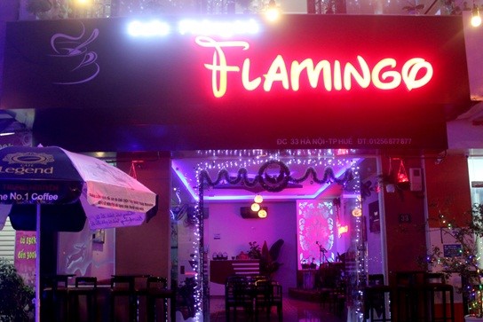Phòng Trà Flamingo