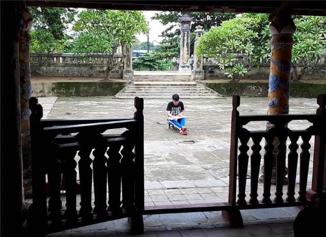 Khảo sát thực địa. Ảnh: Đắc Thái