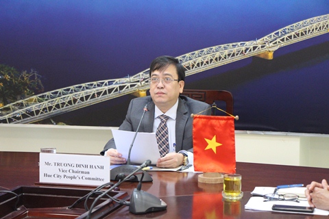 Phó Chủ tịch UBND thành phố Huế Trương Đình Hạnh phát biểu tham luận