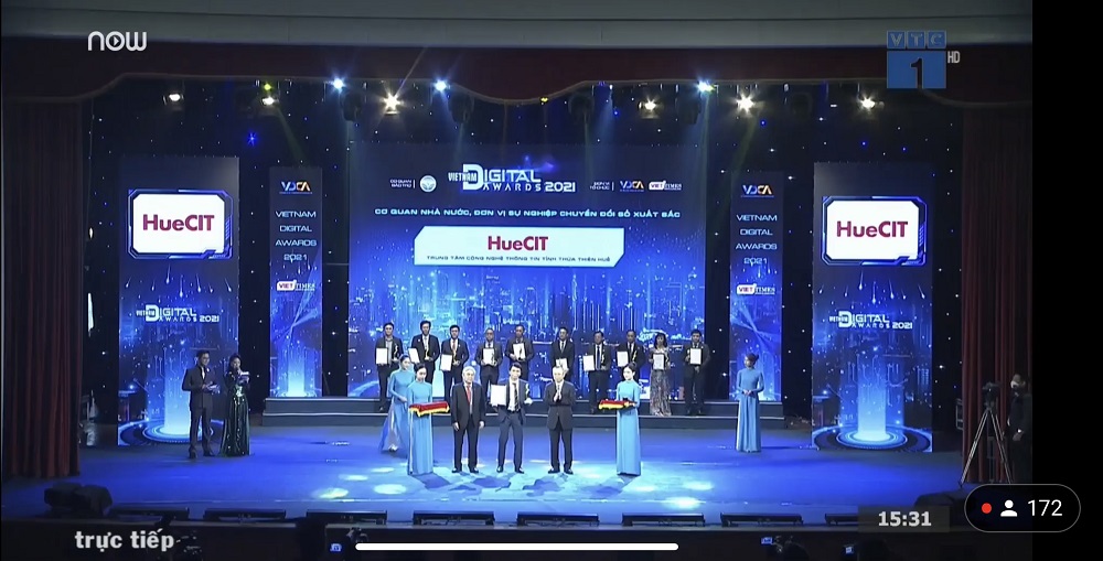 HueCIT được vinh danh tại Lễ trao Giải thưởng Chuyển đổi số Việt Nam 2021