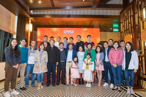 Huesoft tuyen lap trinh vien mobile va web