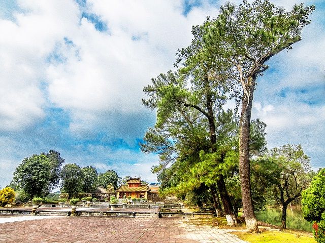 Lăng vua Minh Mạng (Hiếu Lăng)