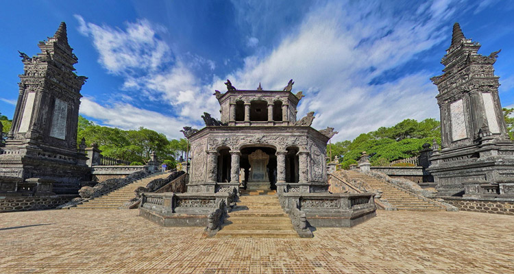 Lăng vua Khải Định - Kiệt tác kiến trúc độc đáo bậc nhất triều Nguyễn