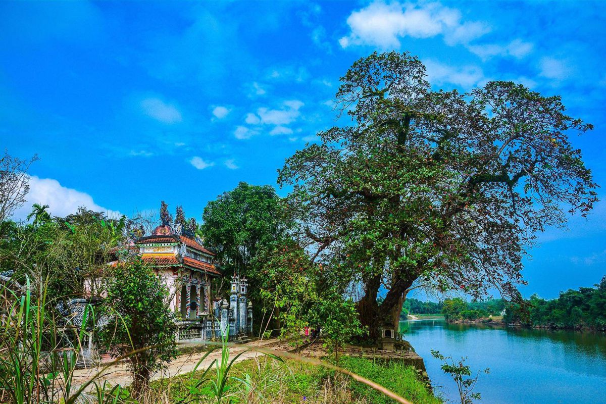 làng cổ Phước Tích bên dòng Ô Lâu