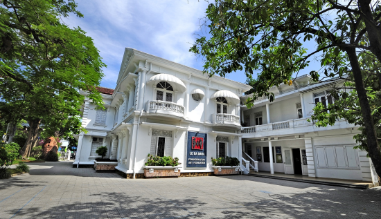 Một góc không gian Bảo tàng Mỹ thuật Huế