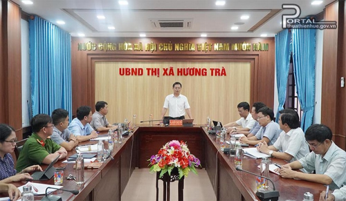 UVTV Tỉnh ủy - Phó Chủ tịch Thường trực UBND tỉnh  phát biểu chỉ đạo tại buổi làm việc