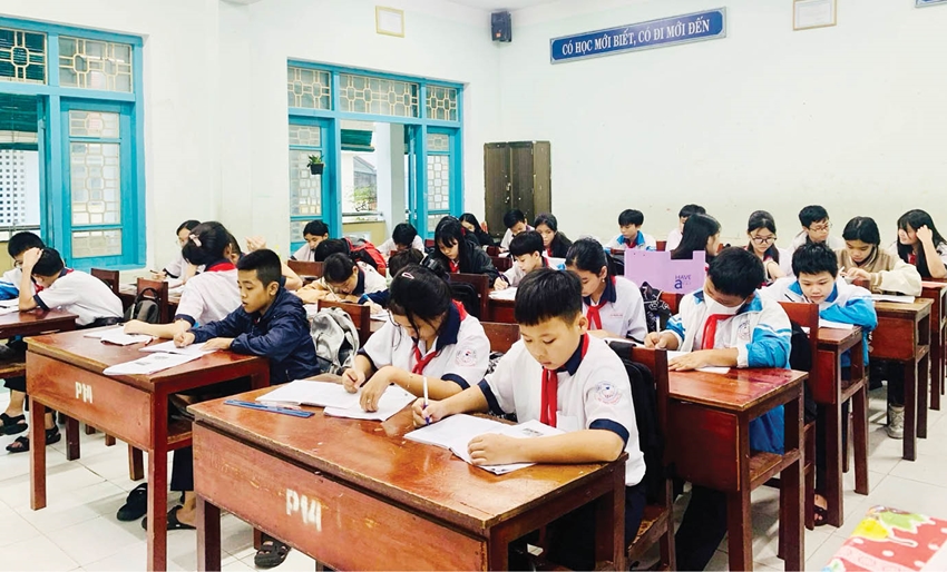 Tiết học tích hợp ở Trường trung học cơ sở Duy Tân. Ảnh: Hoàng Hương