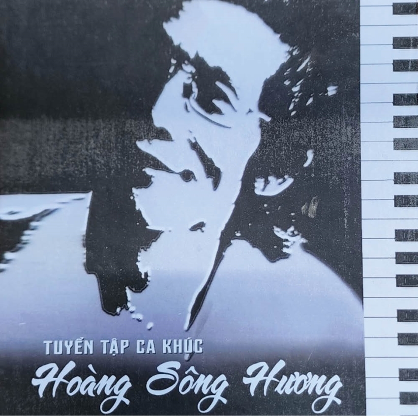 The book cover of Hoang Song Huong’s Songs 