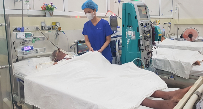  Bệnh nhân được theo dõi, chăm sóc tại Trung tâm Đột quỵ, BVTW Huế