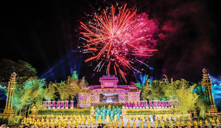 Khai mạc Festival Nghề truyền thống Huế năm 2019 ( ảnh: Đăng Tuyên)
