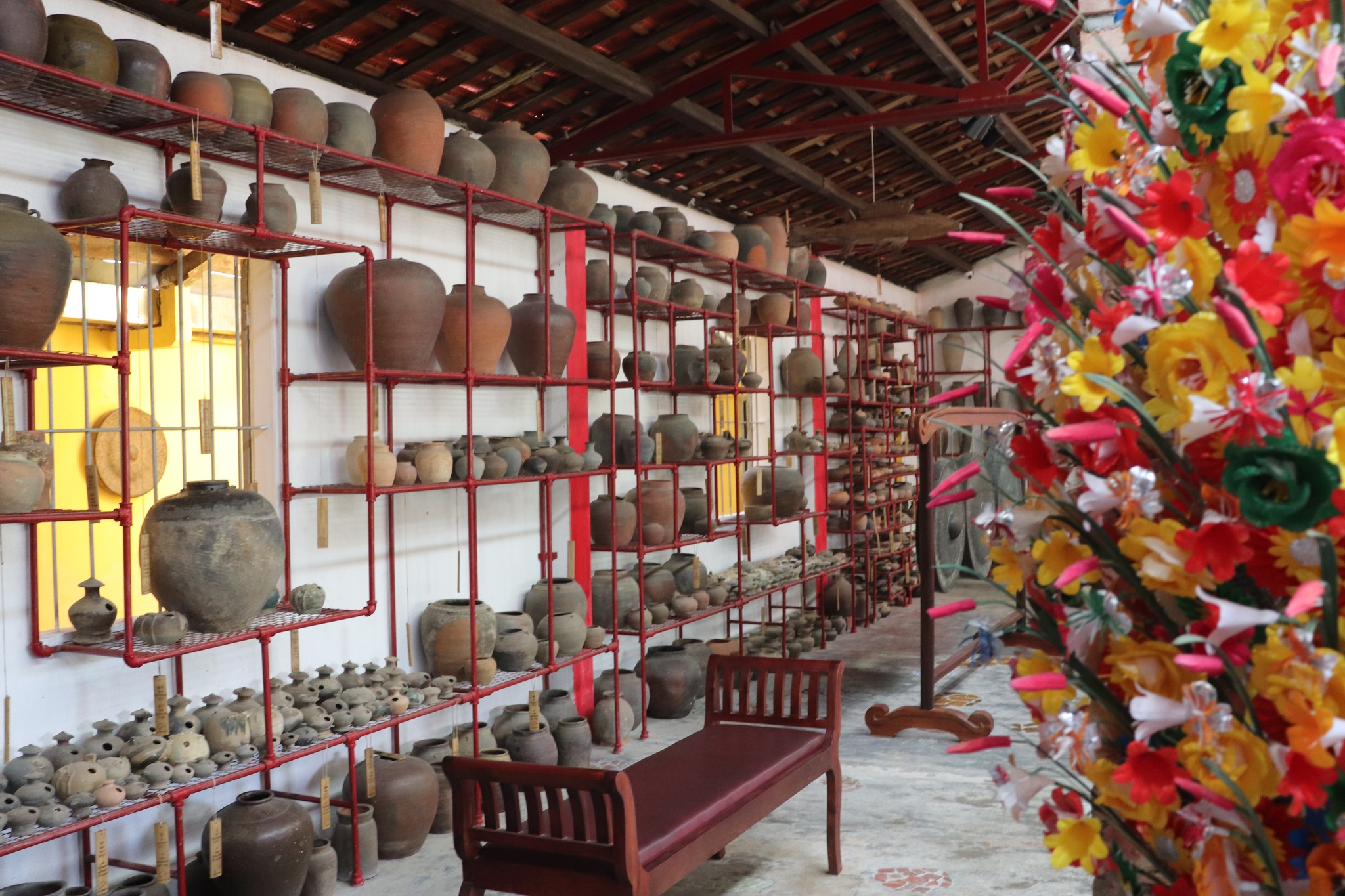 The Huong river museum of ancient pottery