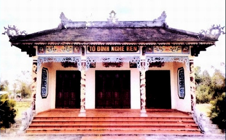 Làng nghề rèn Hiền Lương - Huế