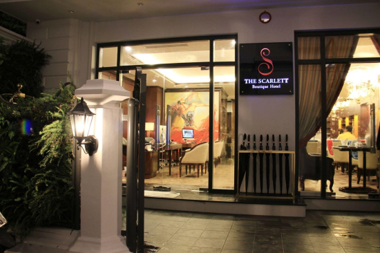  Scarlet Boutique Hotel Hue