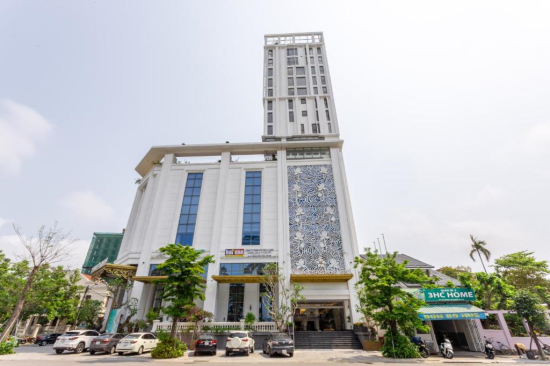 White Lotus Hotel Huế 