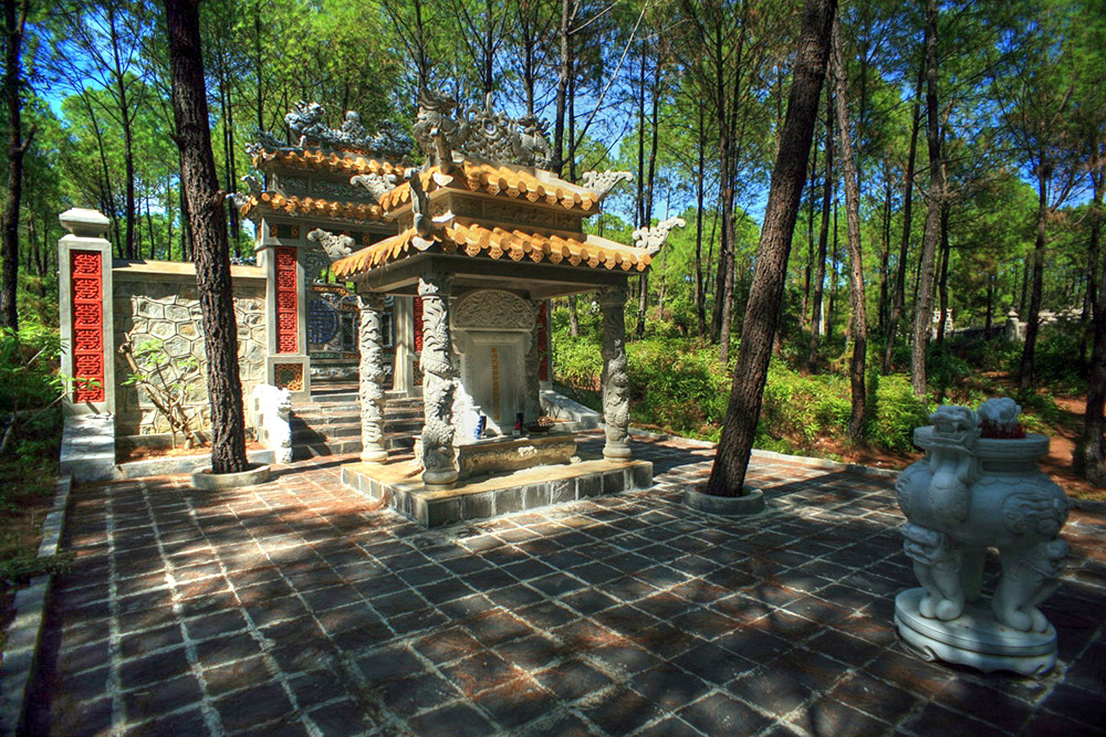 Tomb of Hiep Hoa