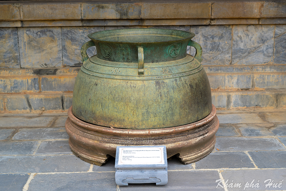 The Nguyen Dynasty Copper Cauldrons