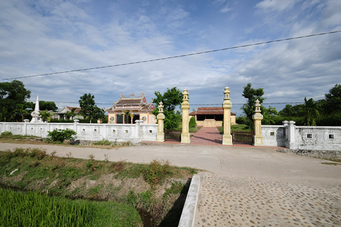 Khu lăng mộ Nguyễn Tri Phương và đền thờ tam công trung hiếu xã Phong Chương - Ảnh: internet