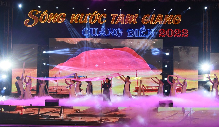 "Song nuoc Tam Giang" festival 2022